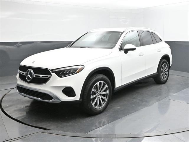 new 2025 Mercedes-Benz GLC 300 car, priced at $51,999