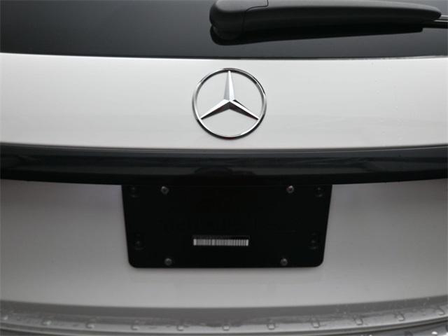 new 2025 Mercedes-Benz GLC 300 car, priced at $51,999