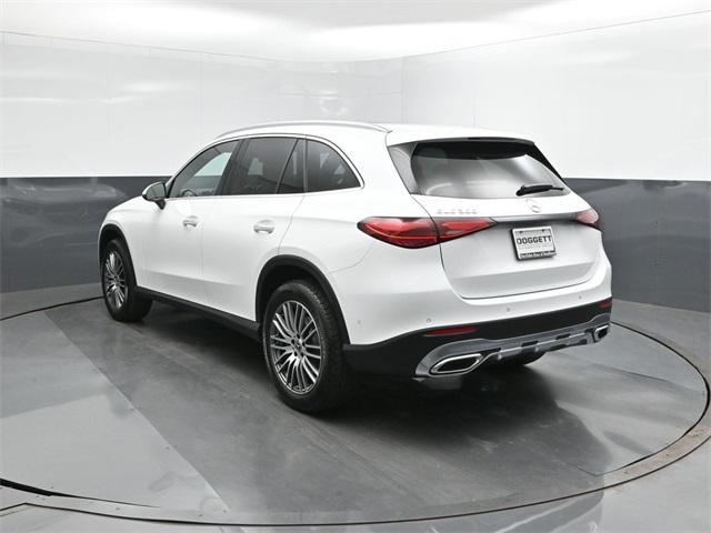 new 2026 Mercedes-Benz GLC 300 car, priced at $54,085