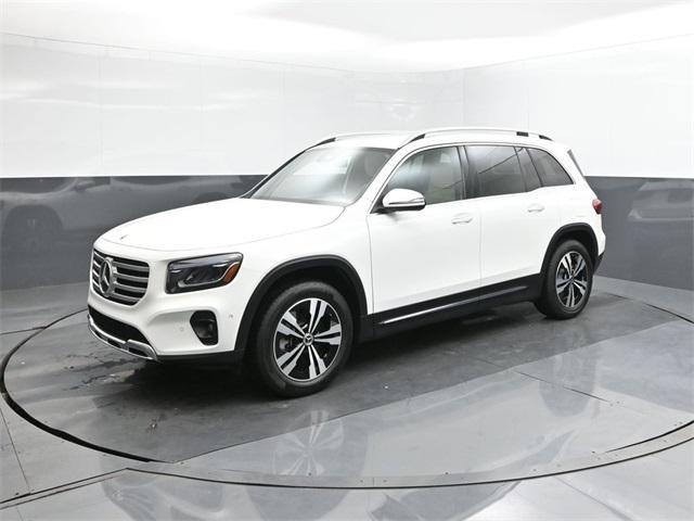 new 2025 Mercedes-Benz GLB 250 car, priced at $47,145