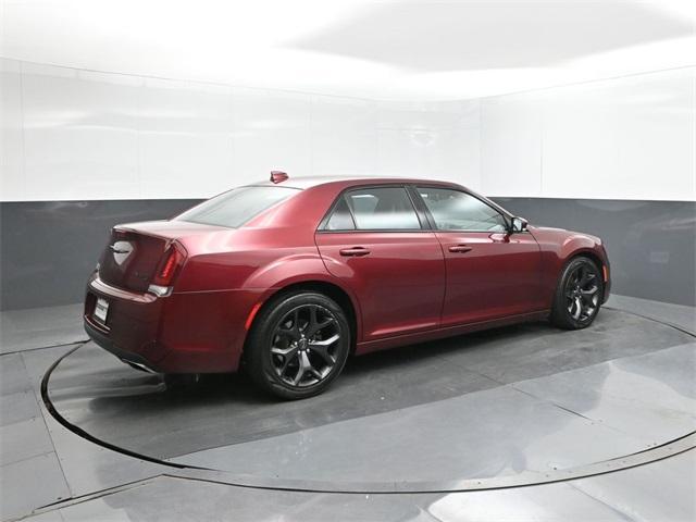 used 2021 Chrysler 300 car, priced at $20,899
