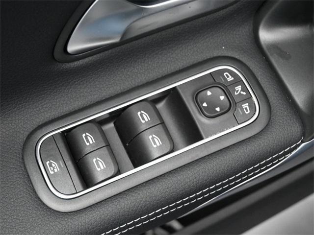 new 2025 Mercedes-Benz CLA 250 car, priced at $49,595
