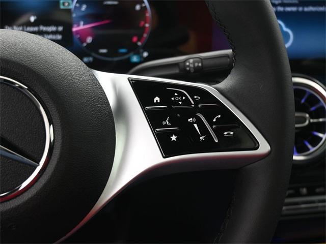new 2025 Mercedes-Benz GLB 250 car, priced at $49,580