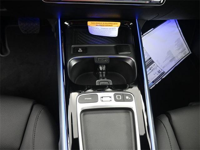 new 2025 Mercedes-Benz GLB 250 car, priced at $49,580