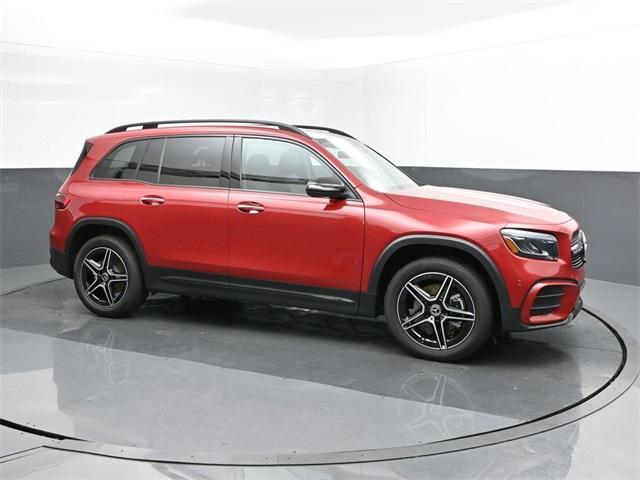 new 2024 Mercedes-Benz GLB 250 car, priced at $55,485