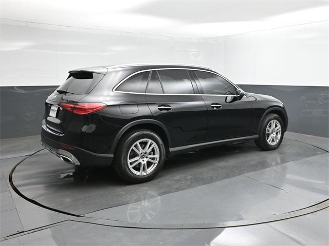 used 2023 Mercedes-Benz GLC 300 car