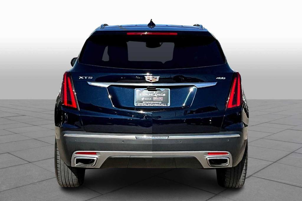 used 2021 Cadillac XT5 car, priced at $30,400