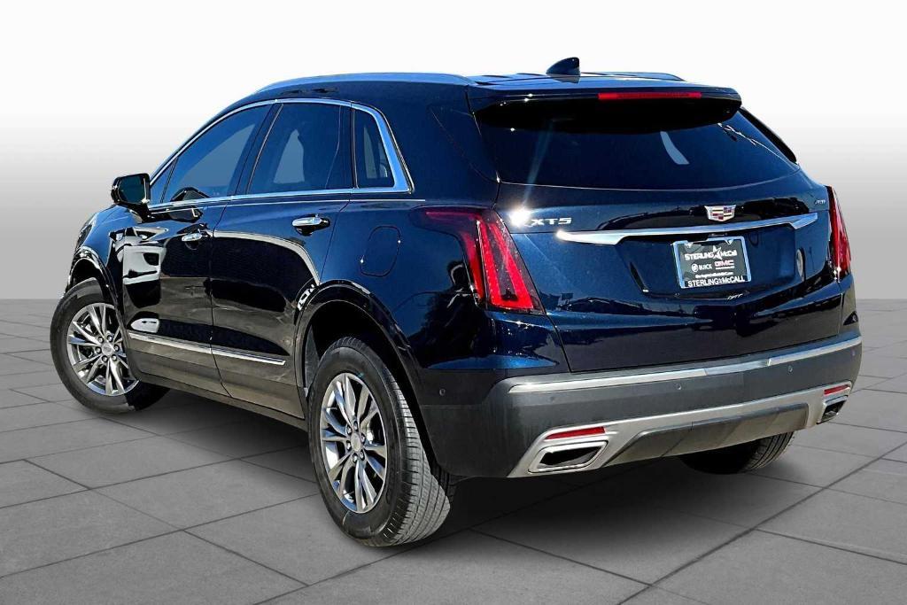 used 2021 Cadillac XT5 car, priced at $30,400