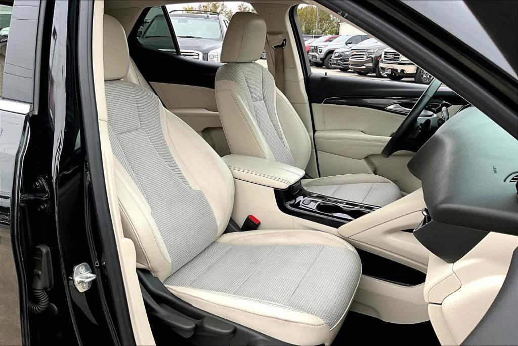 used 2022 Buick Envision car, priced at $22,100