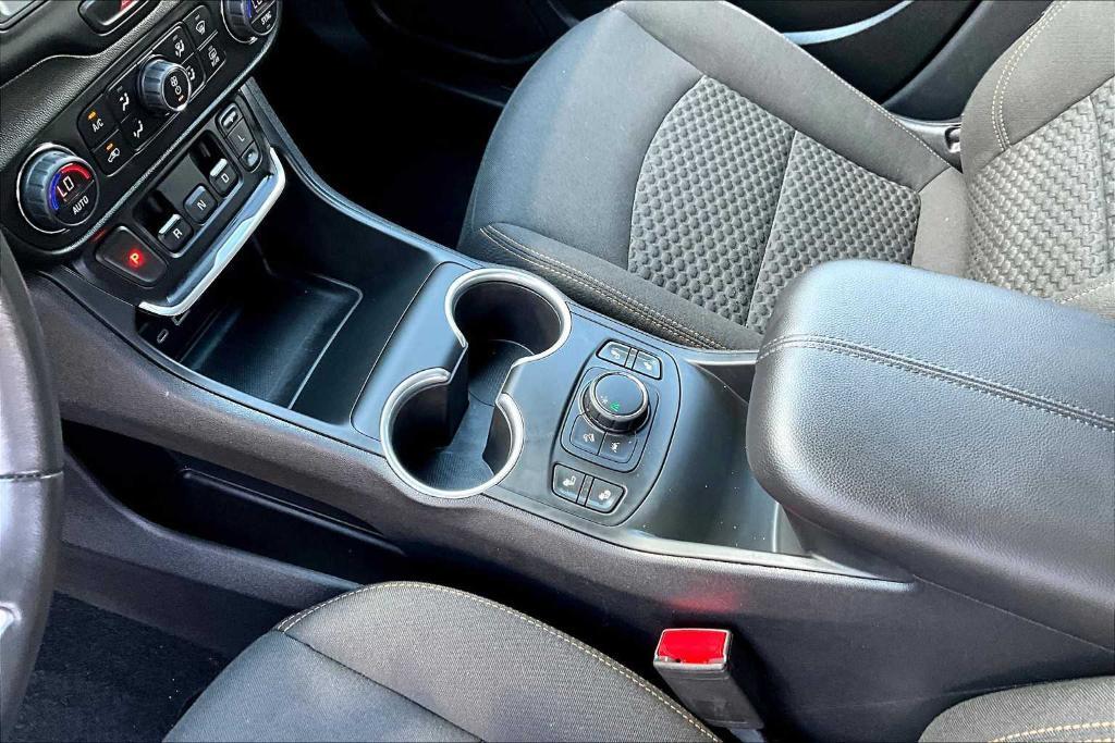 used 2021 GMC Terrain car, priced at $19,600