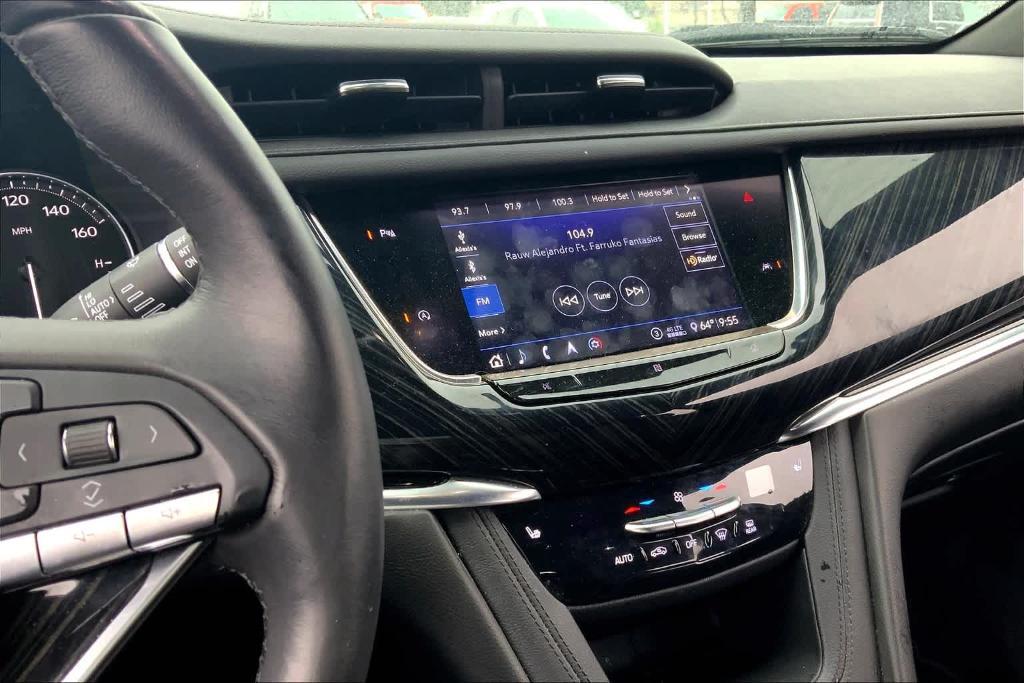used 2020 Cadillac XT6 car, priced at $32,093