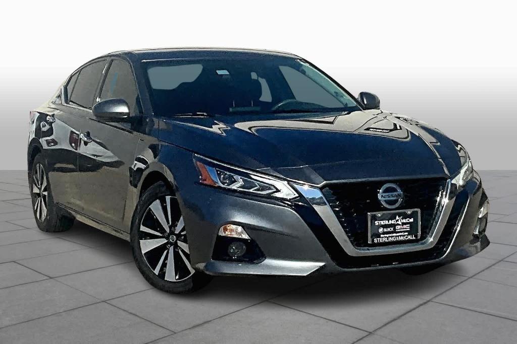 used 2021 Nissan Altima car, priced at $19,300