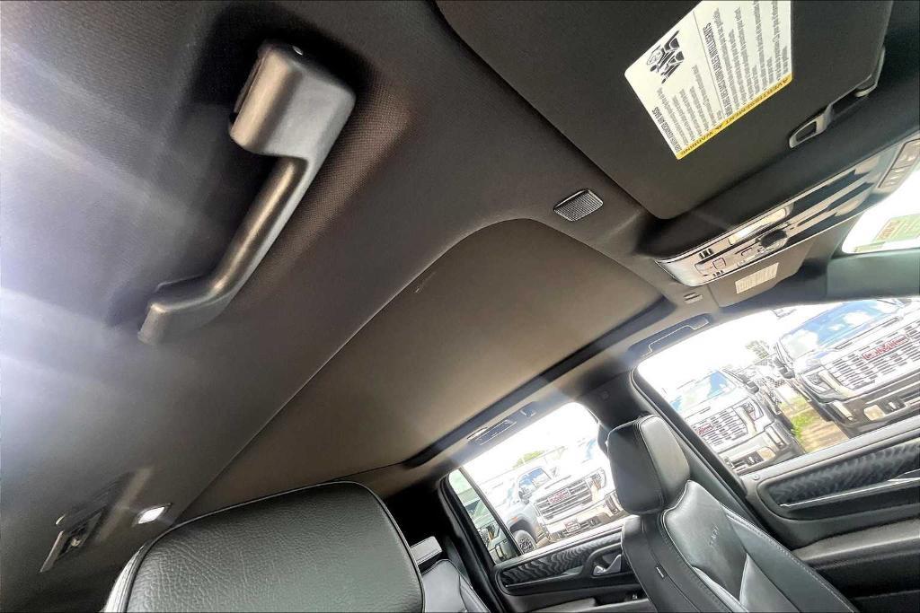 used 2023 GMC Yukon XL car, priced at $60,408