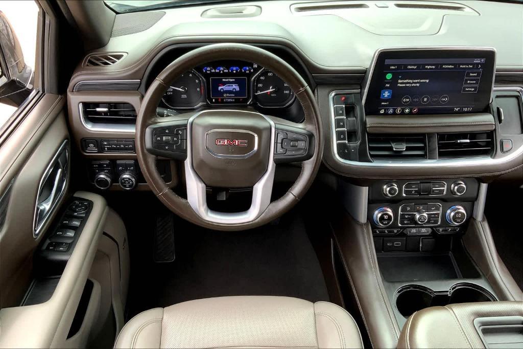 used 2021 GMC Yukon car, priced at $44,195