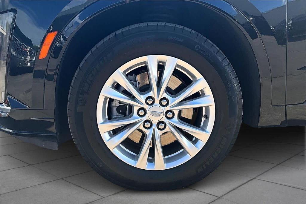 used 2023 Cadillac XT6 car, priced at $30,800