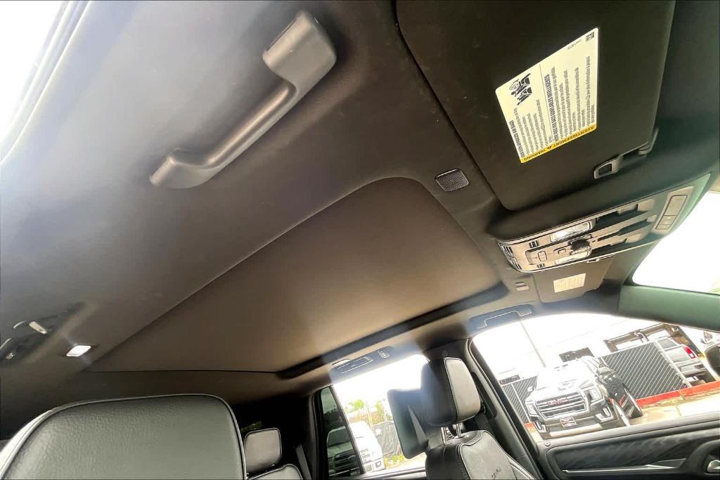 used 2022 GMC Yukon car, priced at $63,400