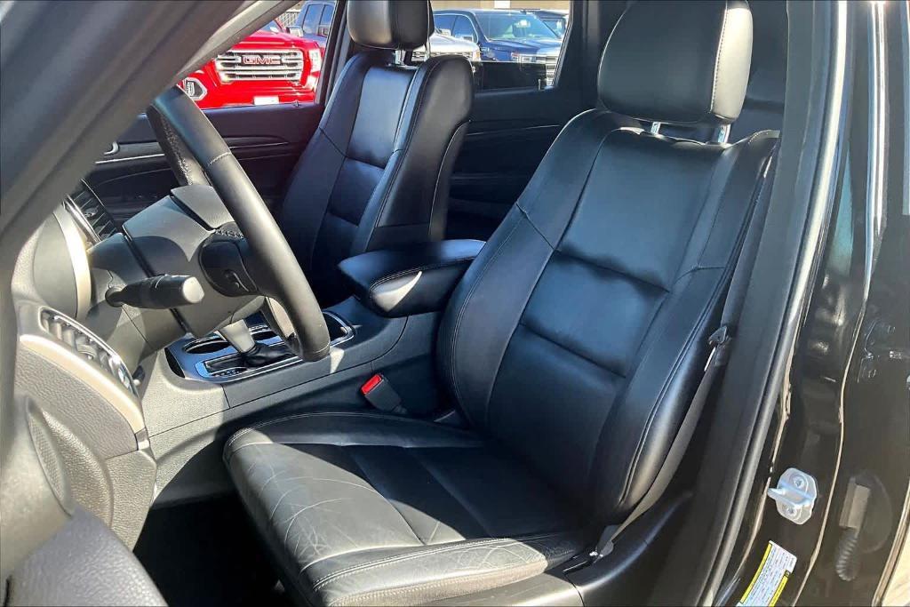 used 2020 Jeep Grand Cherokee car, priced at $20,388