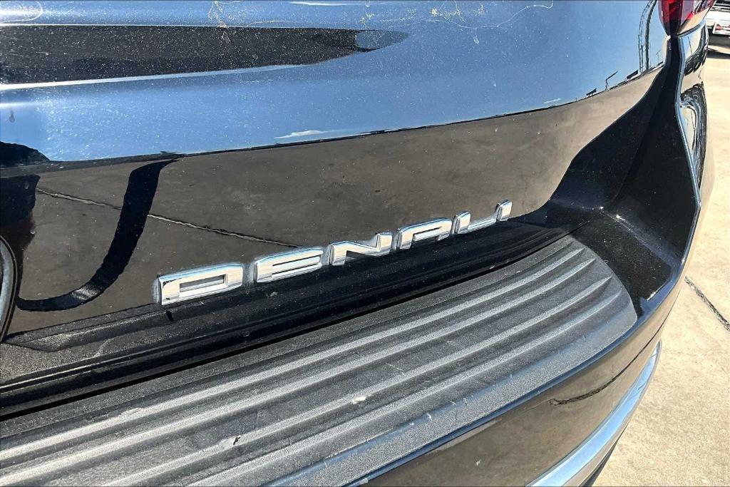 used 2022 GMC Yukon car, priced at $52,997