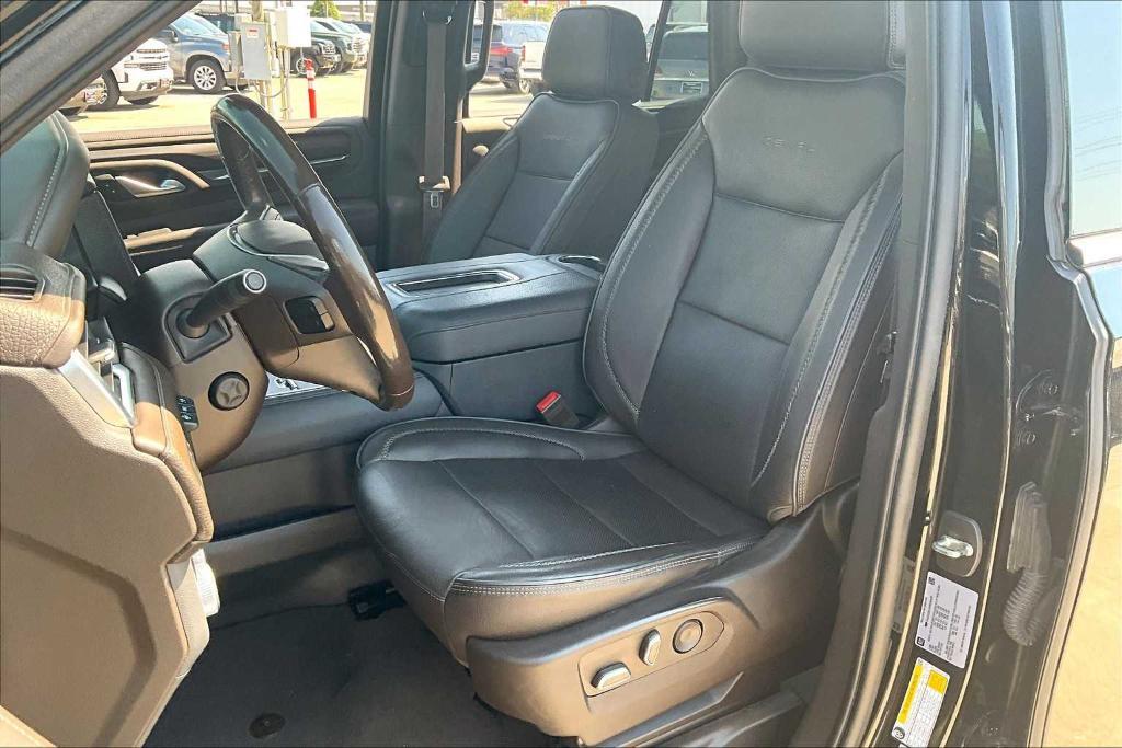 used 2022 GMC Yukon car, priced at $52,997