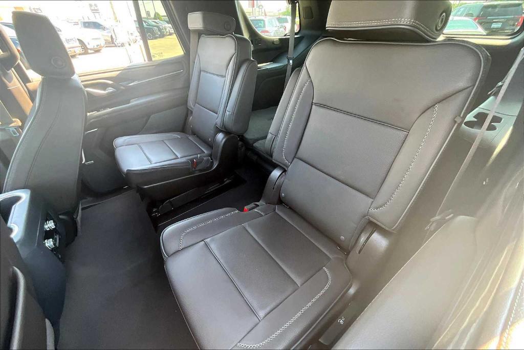 used 2022 GMC Yukon car, priced at $52,997