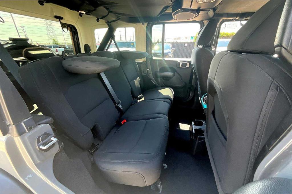 used 2021 Jeep Wrangler Unlimited car, priced at $29,000