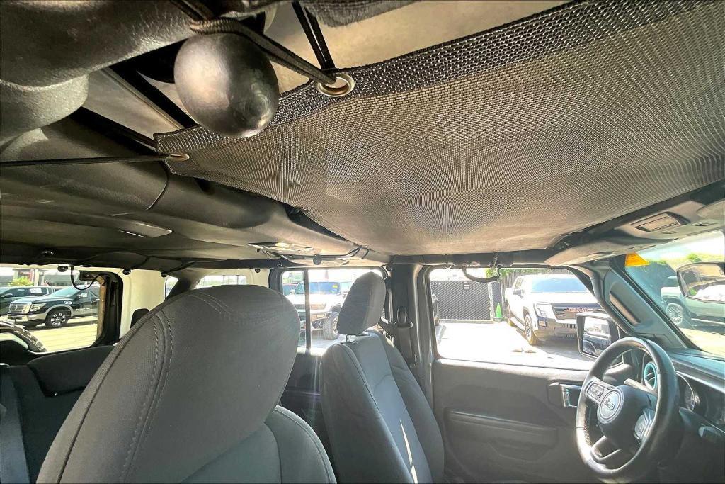 used 2021 Jeep Wrangler Unlimited car, priced at $29,000