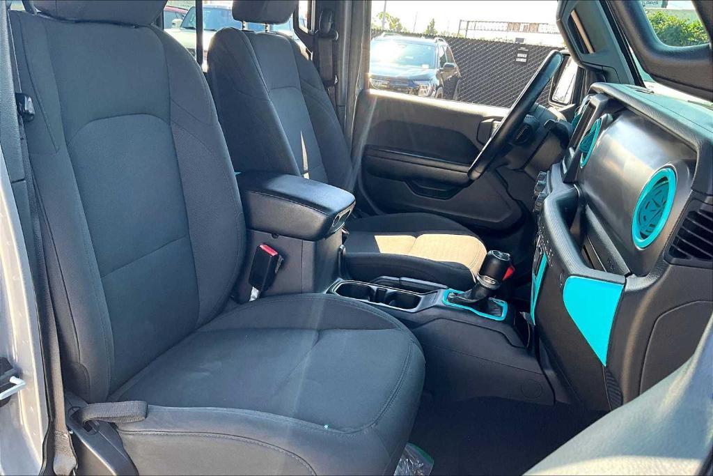 used 2021 Jeep Wrangler Unlimited car, priced at $29,000