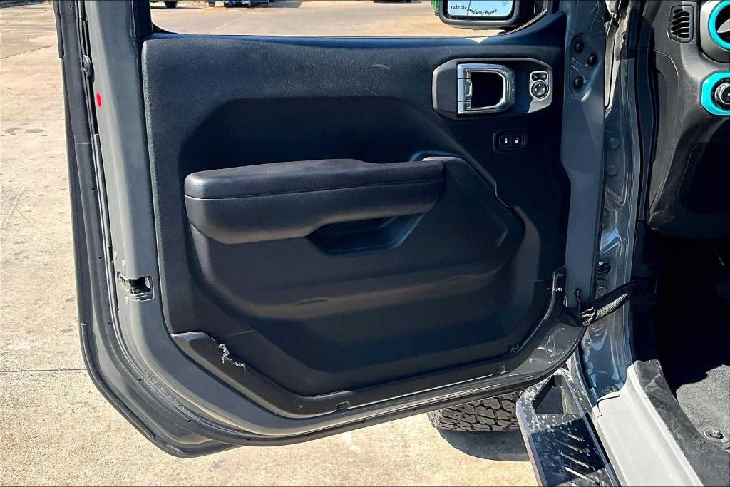 used 2021 Jeep Wrangler Unlimited car, priced at $29,000