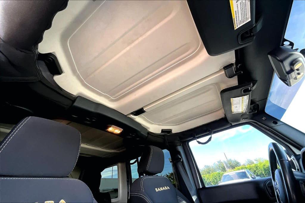 used 2014 Jeep Wrangler Unlimited car, priced at $15,695