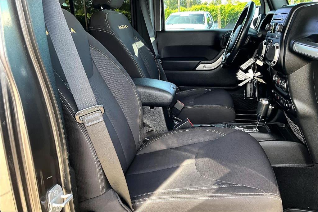 used 2014 Jeep Wrangler Unlimited car, priced at $15,695