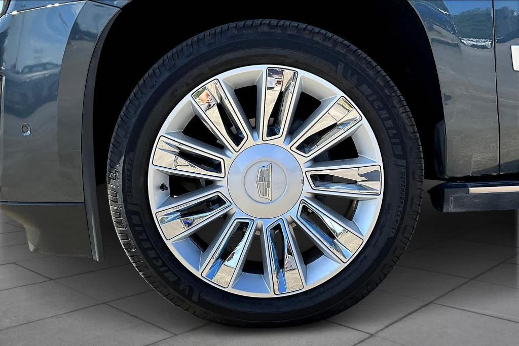 used 2019 Cadillac Escalade car, priced at $43,400