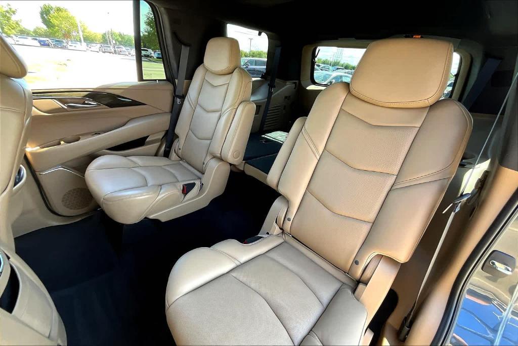 used 2019 Cadillac Escalade car, priced at $43,400