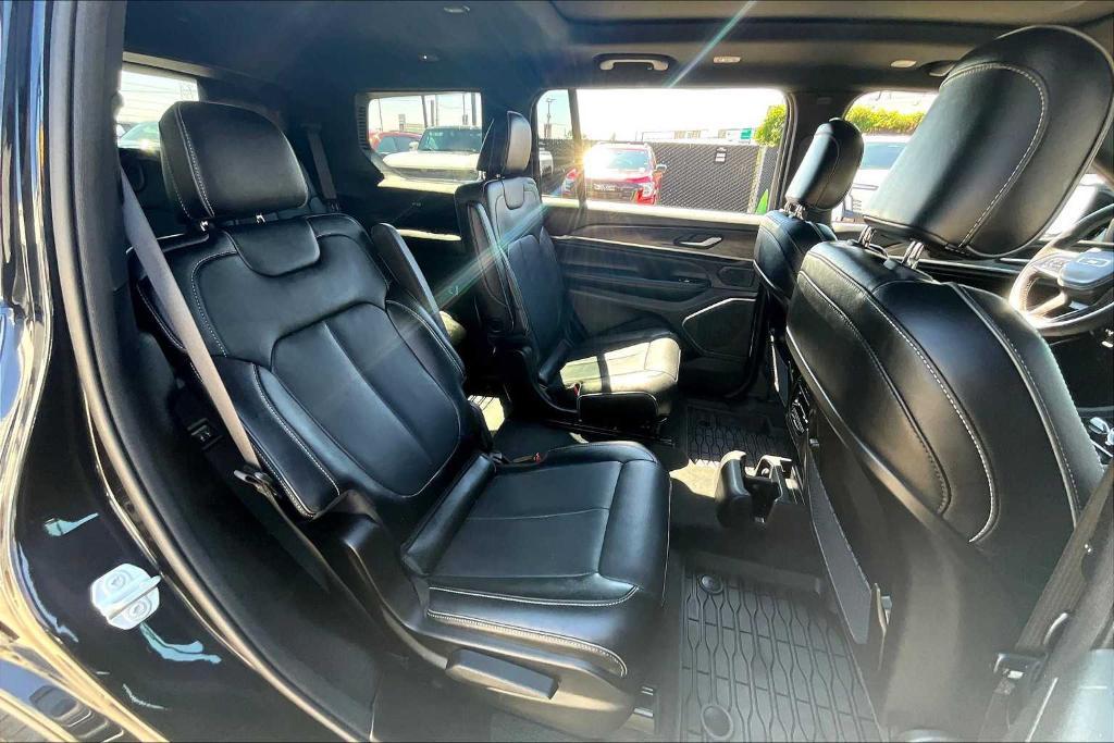 used 2024 Jeep Grand Cherokee L car, priced at $43,190