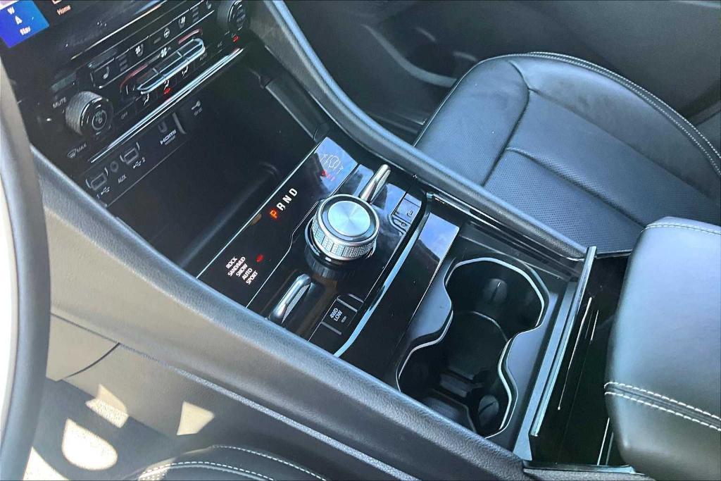 used 2024 Jeep Grand Cherokee L car, priced at $43,190