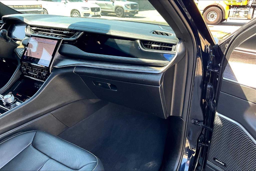 used 2024 Jeep Grand Cherokee L car, priced at $43,190