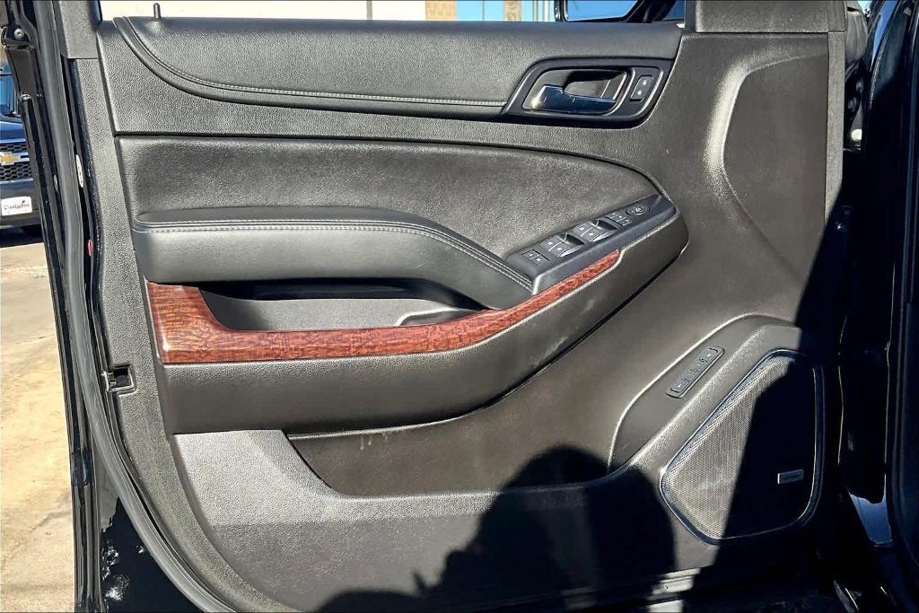 used 2020 GMC Yukon car, priced at $31,895