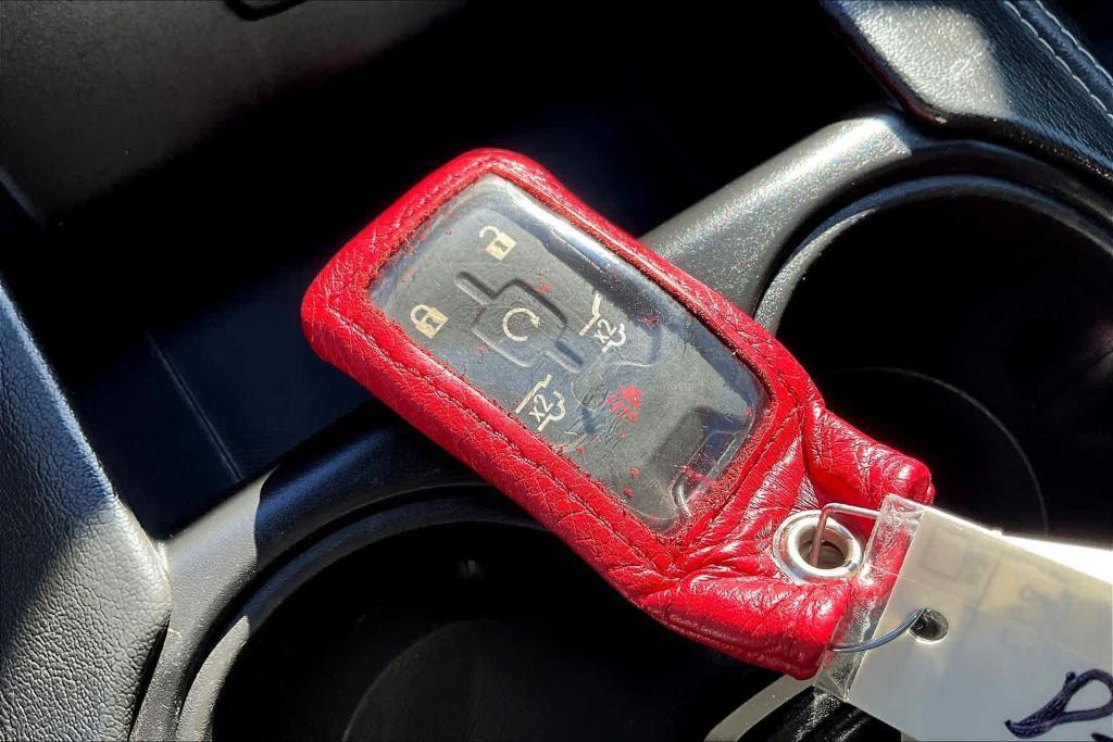 used 2020 GMC Yukon car, priced at $31,895