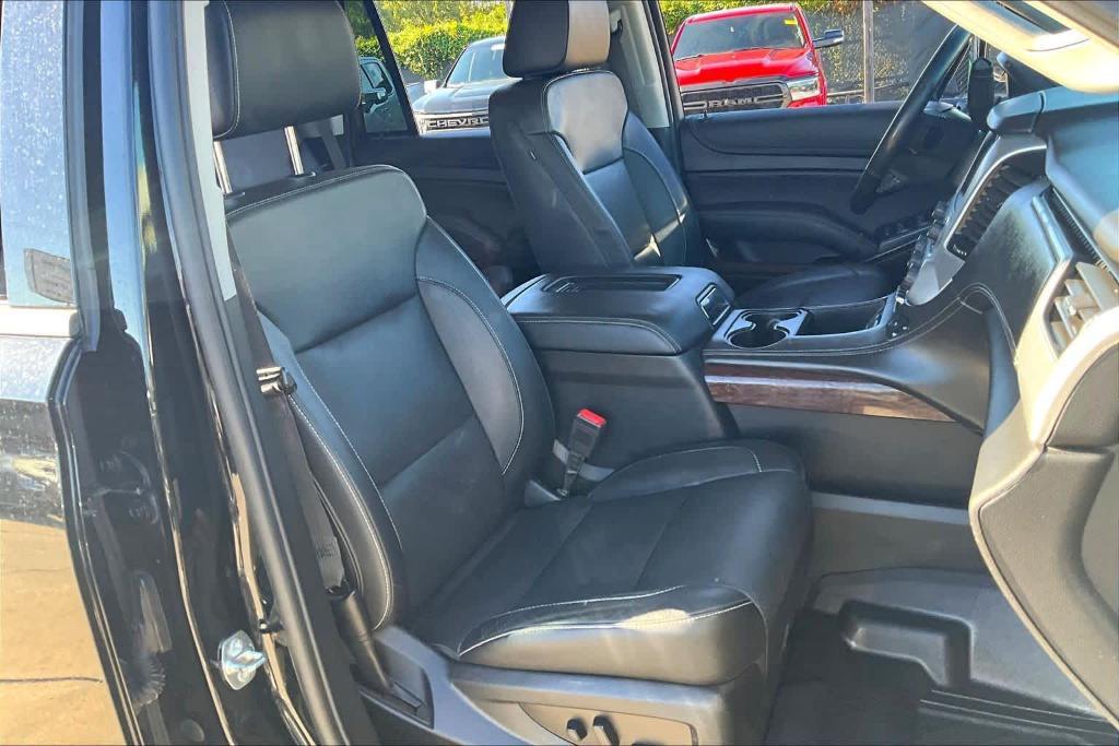 used 2020 GMC Yukon car, priced at $31,895