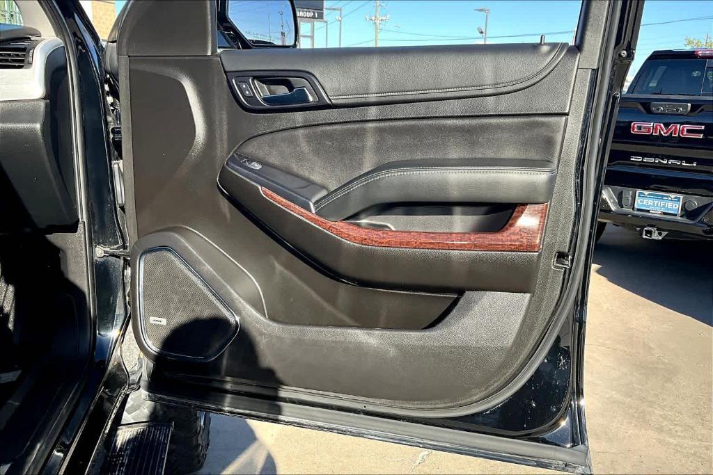 used 2020 GMC Yukon car, priced at $31,895