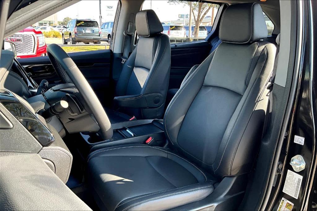 used 2023 Honda Odyssey car, priced at $37,300