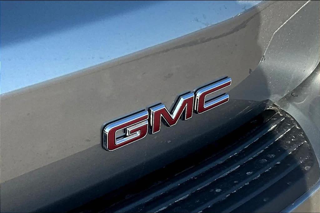 new 2025 GMC Yukon car, priced at $82,735