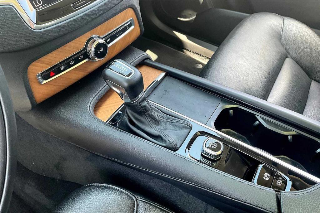 used 2022 Volvo XC90 car, priced at $41,688