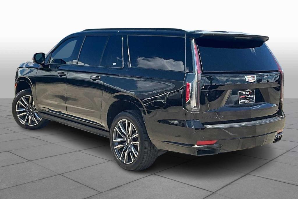 used 2022 Cadillac Escalade ESV car, priced at $68,999