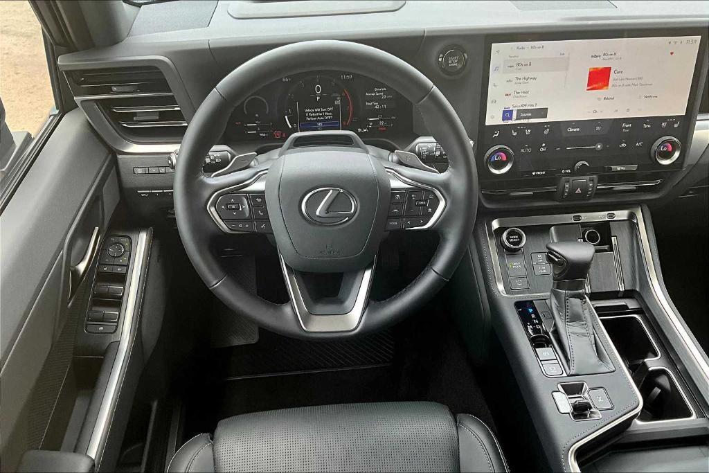 used 2025 Lexus GX 550 car, priced at $90,500