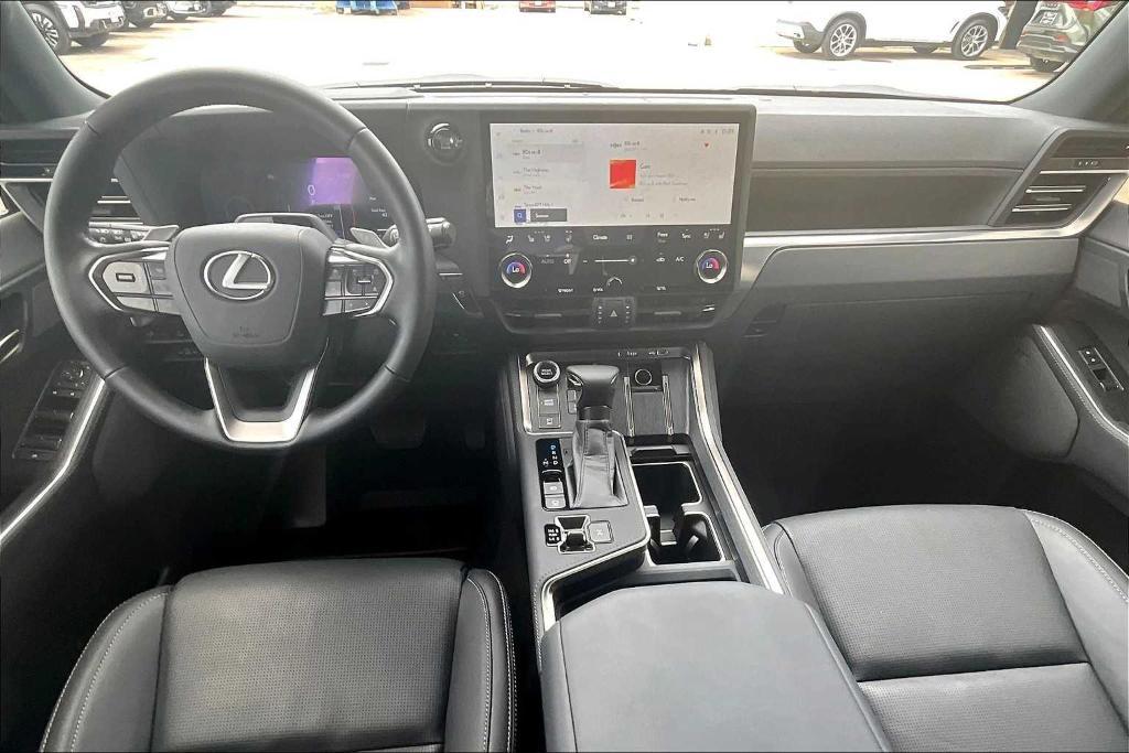 used 2025 Lexus GX 550 car, priced at $90,500