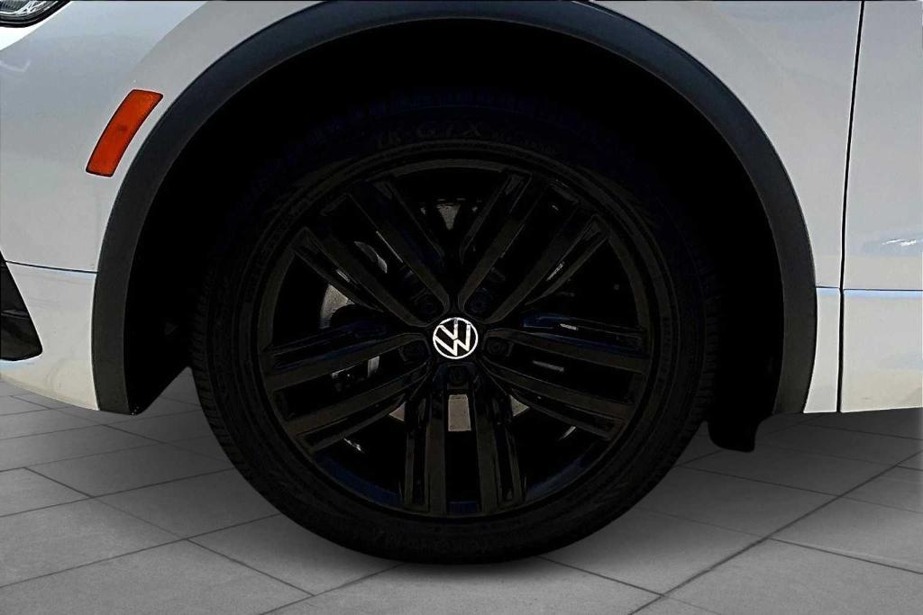 used 2022 Volkswagen Tiguan car, priced at $22,895