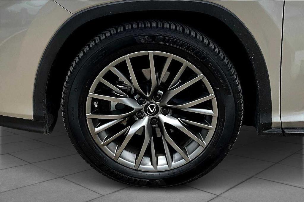 used 2022 Lexus RX 450h car, priced at $46,485