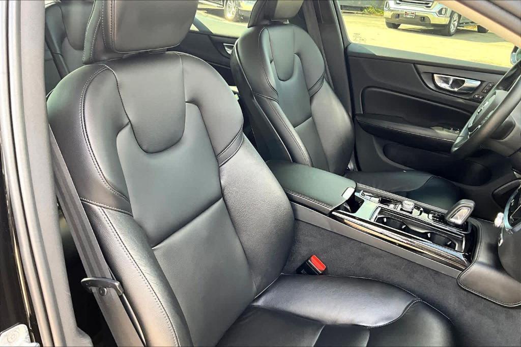 used 2021 Volvo S60 Recharge Plug-In Hybrid car, priced at $24,550