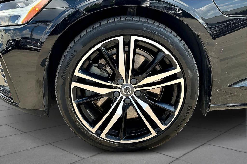 used 2021 Volvo S60 Recharge Plug-In Hybrid car, priced at $24,550