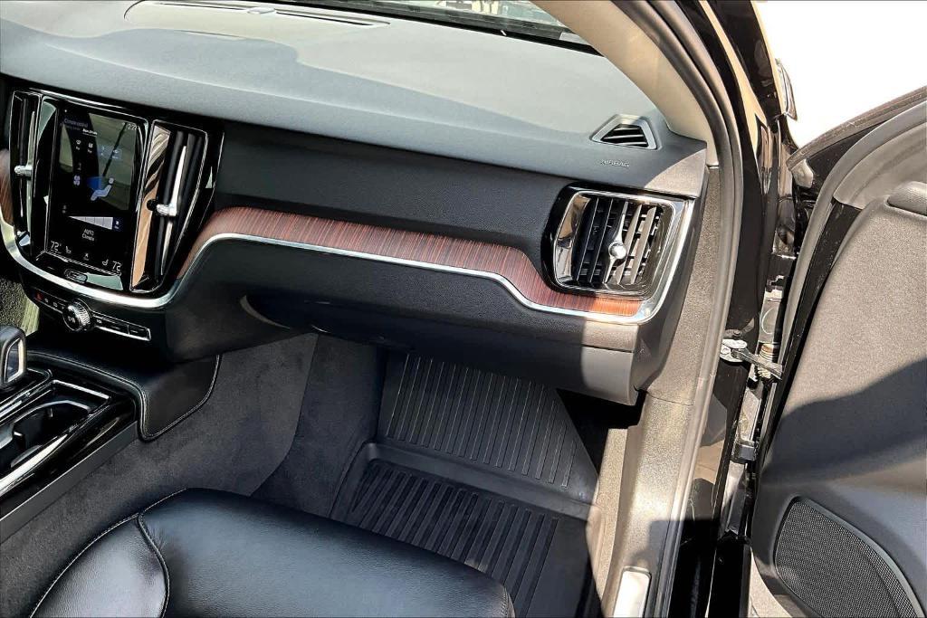 used 2021 Volvo S60 Recharge Plug-In Hybrid car, priced at $24,550